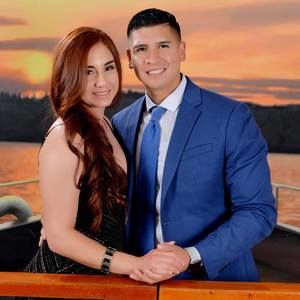 Meet your Posher, Jesus isela